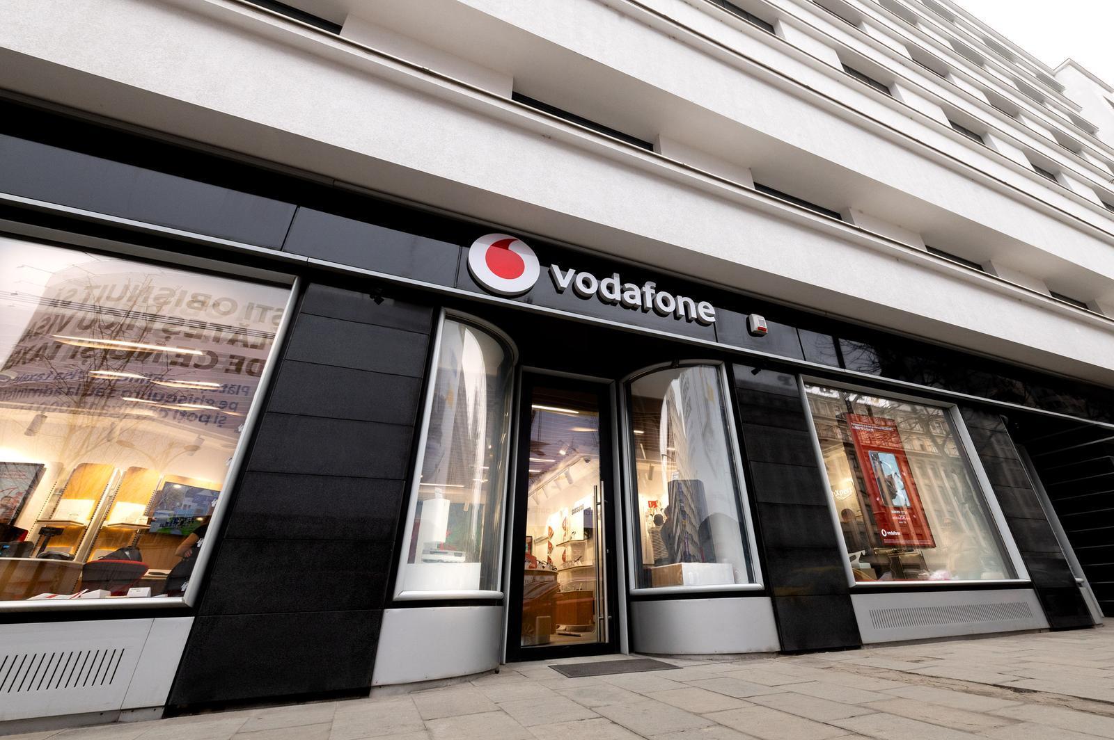 Modern Vodafone perakende mağazası deneyimi